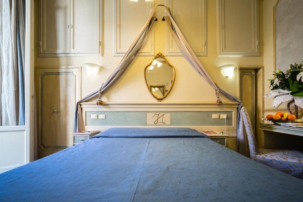 Antica Residenza D'Azeglio Room&Breakfast di Charme image 18