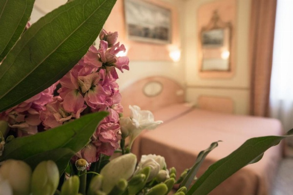 Antica Residenza D'Azeglio Room&Breakfast di Charme image 26