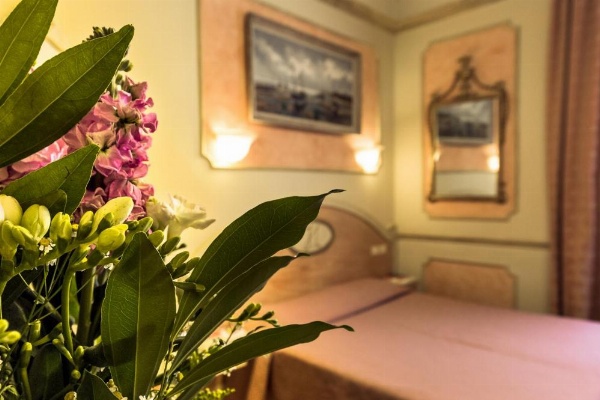 Antica Residenza D'Azeglio Room&Breakfast di Charme image 27